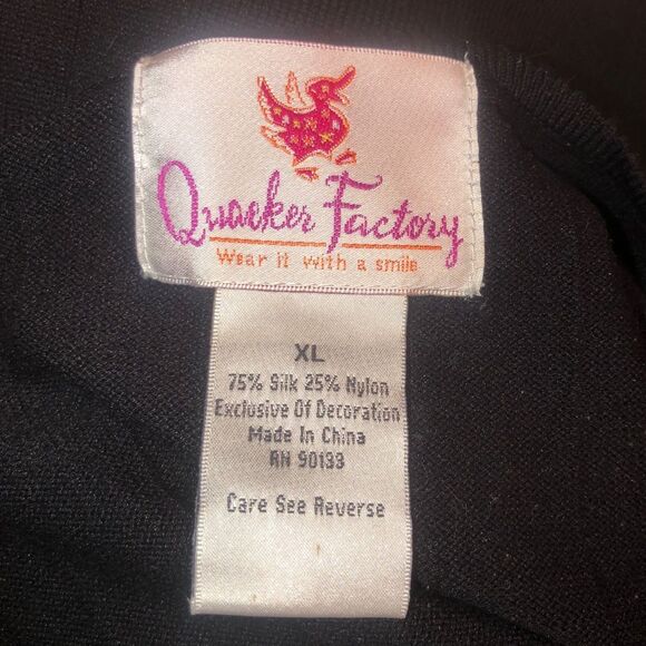 Quacker Factory Size XL Silk Blend Beaded V-Neck Black Sweater Top - Picture 4 of 9